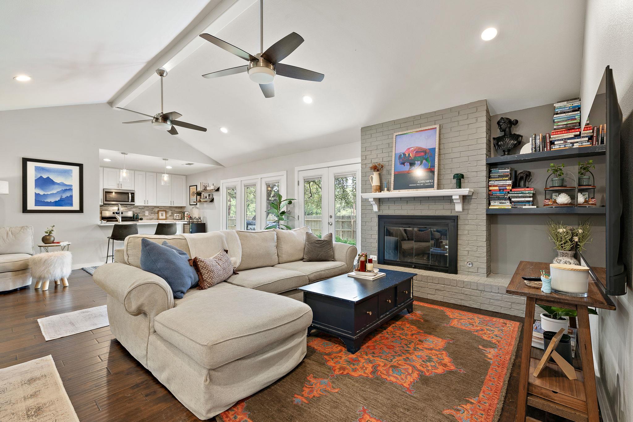 2101 Falcon Hill Dr, Austin, TX 78745