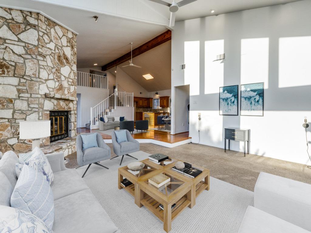 837 Military Dr, Canyon Lake, TX 78133