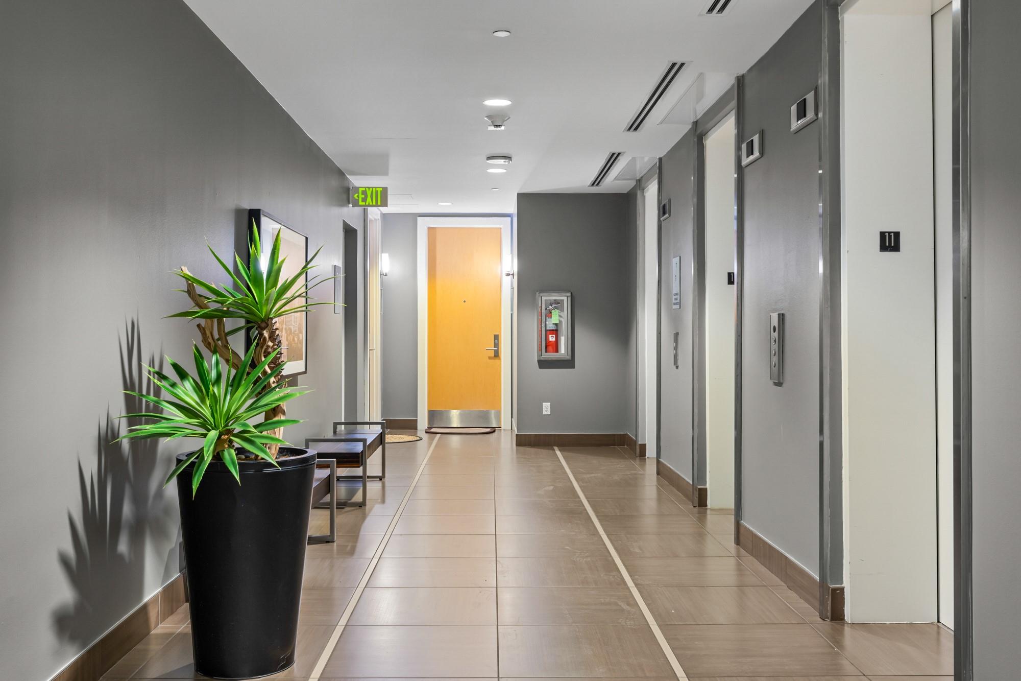 603 Davis St # 1103, Austin, TX 78701