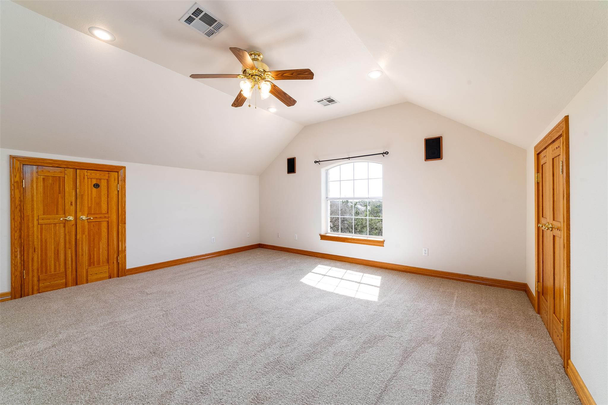 212 Cassidy Dr S, Georgetown, TX 78628