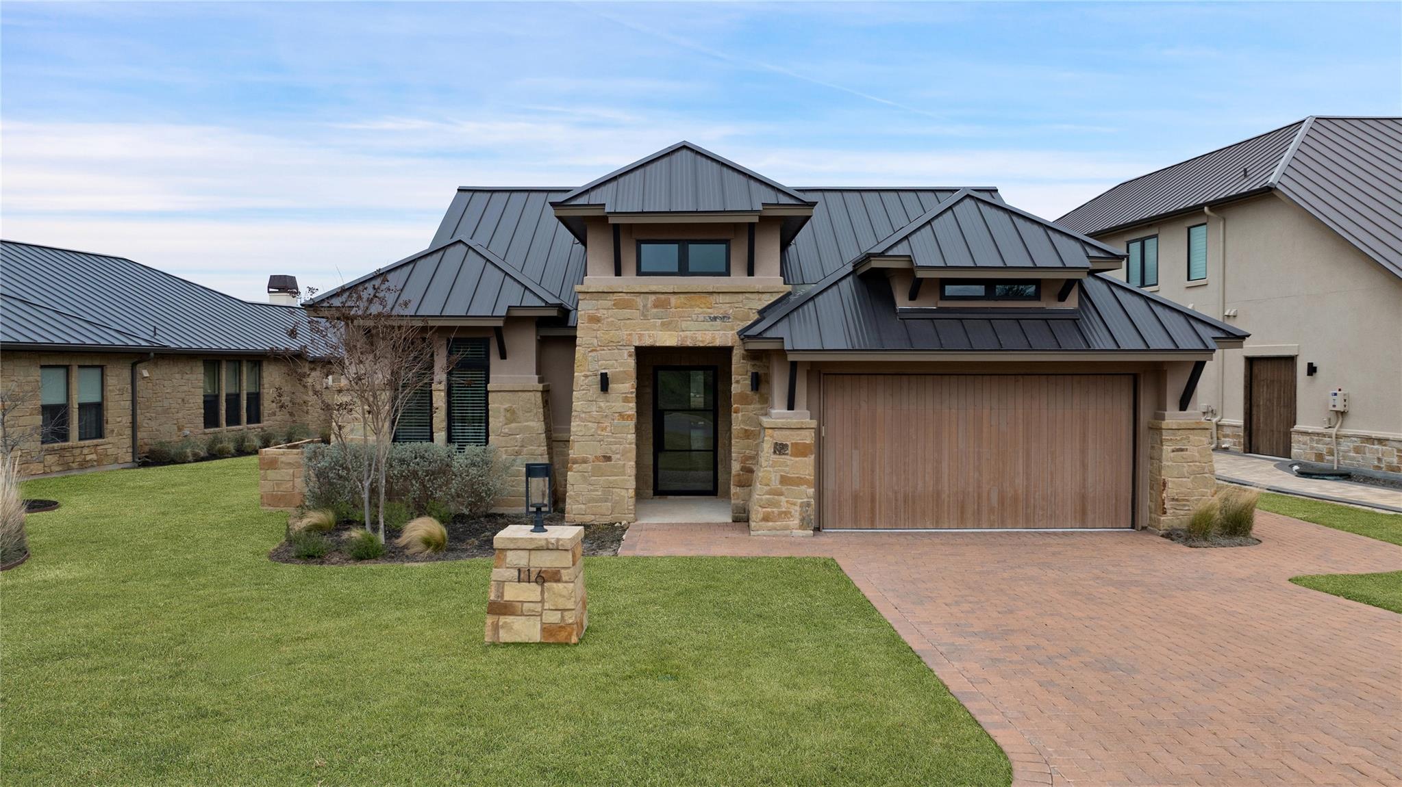 116 Azalea Loop, Horseshoe Bay, TX 78657