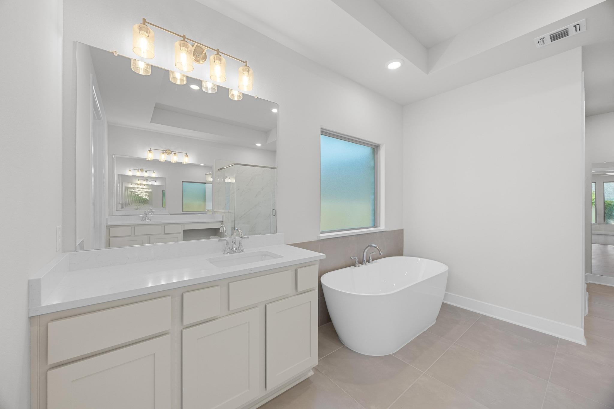 216 Echo Pass, Liberty Hill, TX 78642