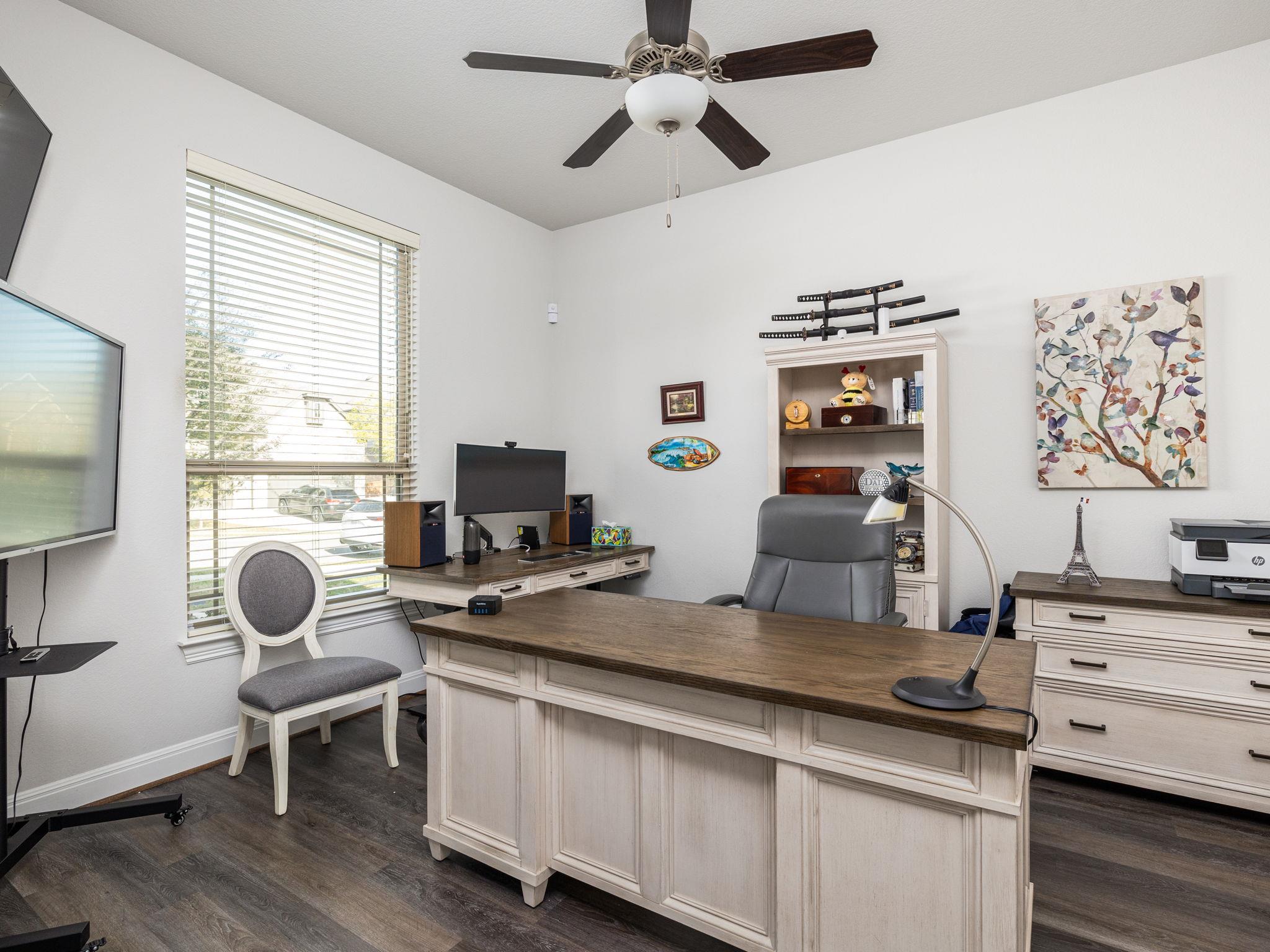 106 Barton Run Dr, Georgetown, TX 78628