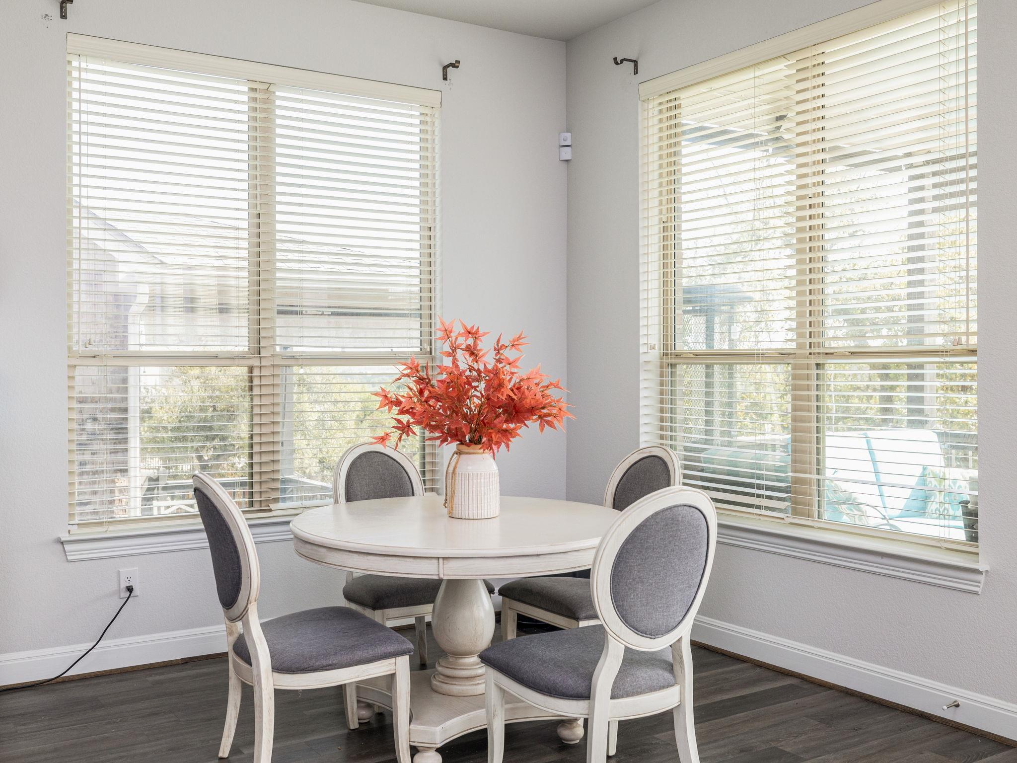 106 Barton Run Dr, Georgetown, TX 78628