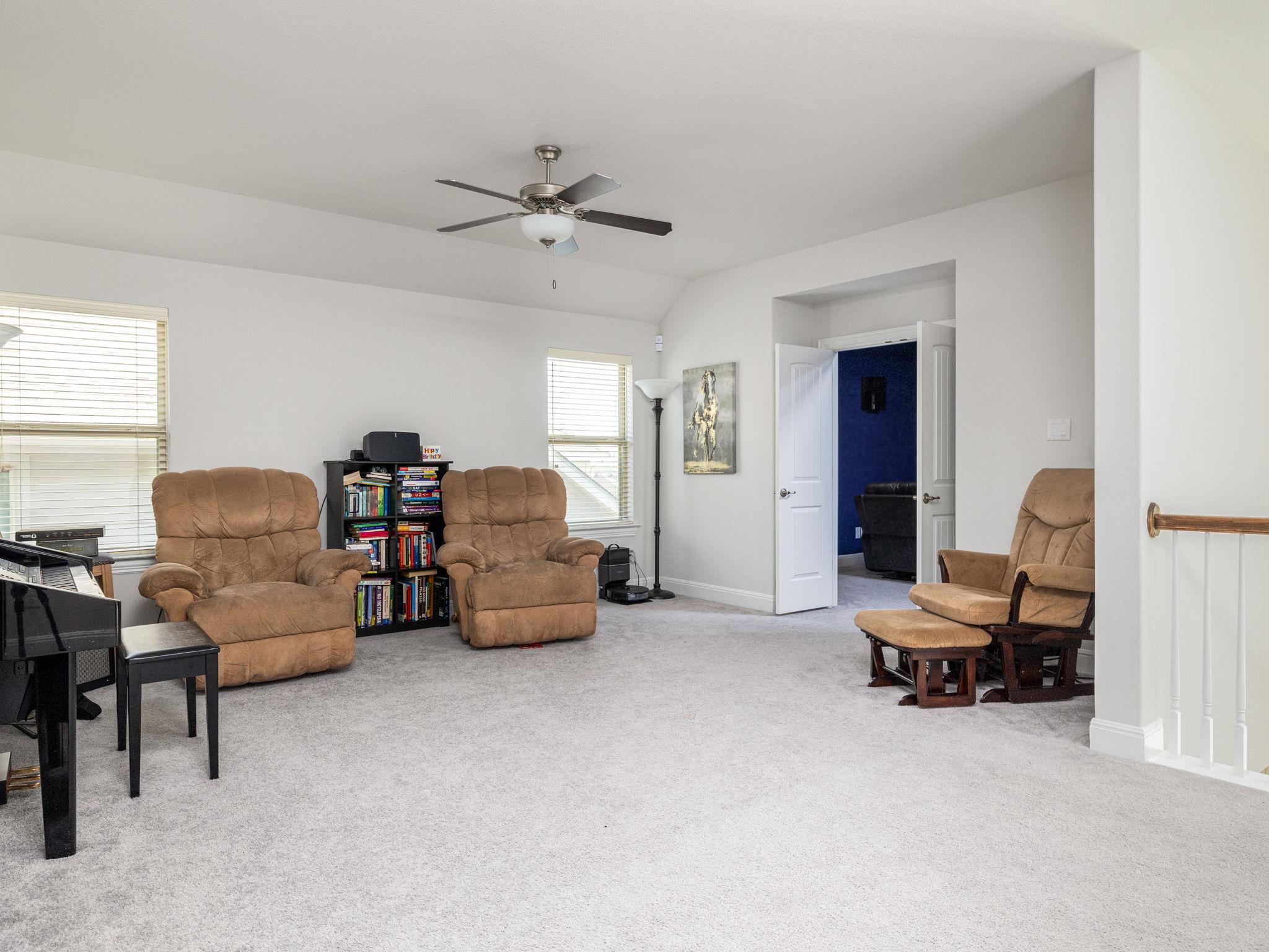 106 Barton Run Dr, Georgetown, TX 78628