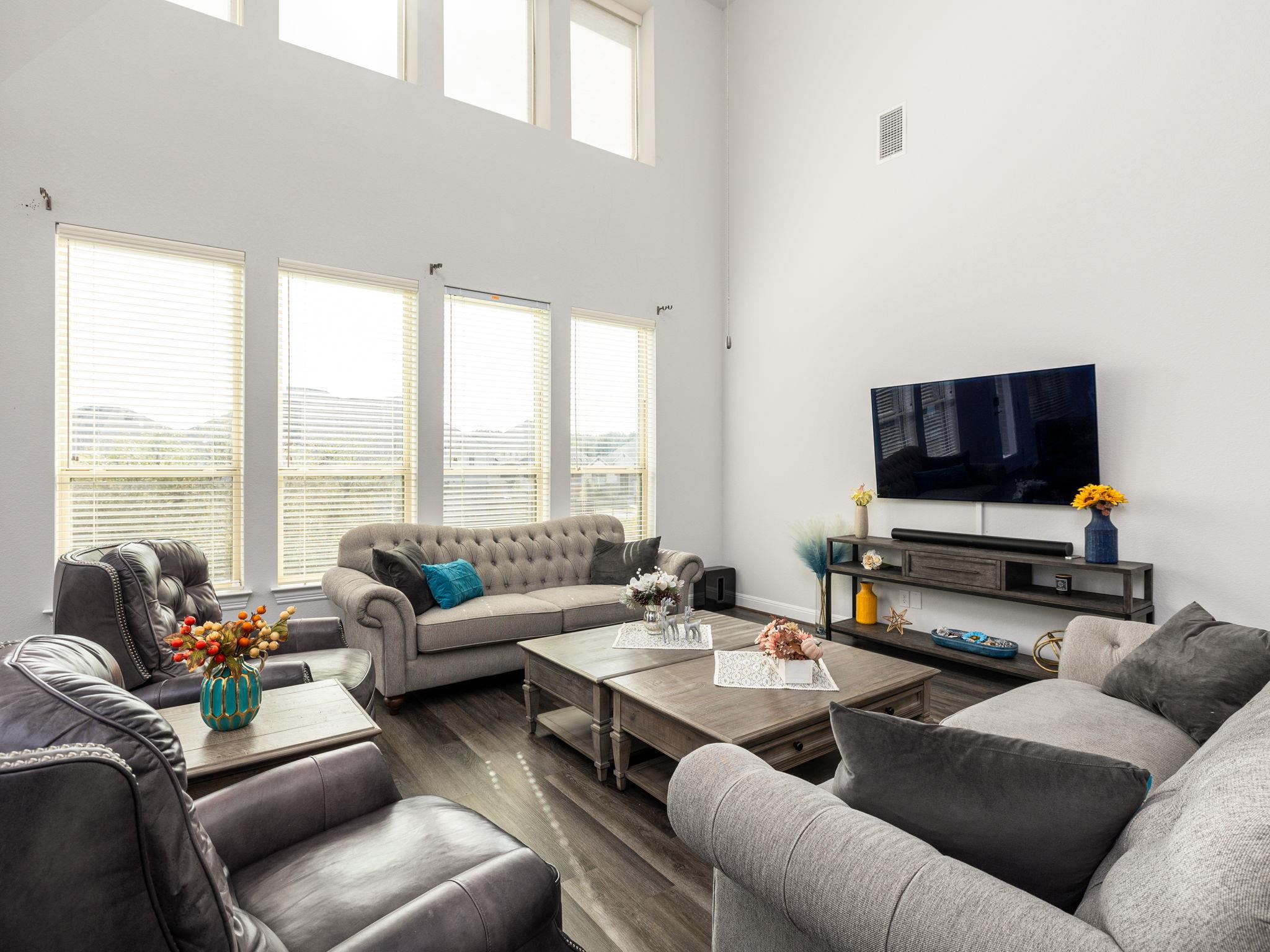 106 Barton Run Dr, Georgetown, TX 78628