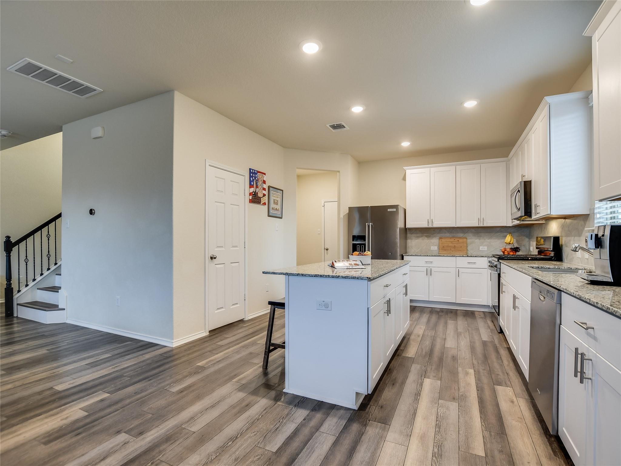 441 Bella Luna Way, Liberty Hill, TX 78642