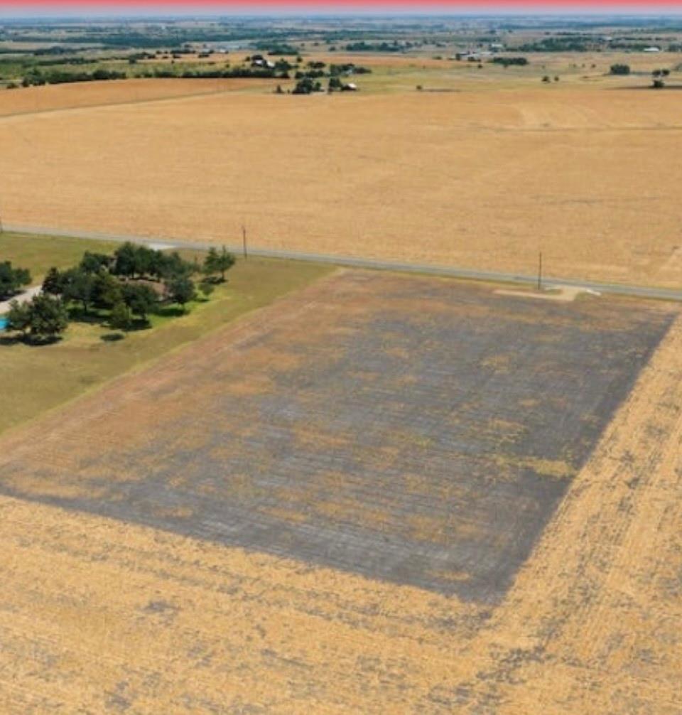 2300 County Road 421 # 2, Taylor, TX 76574