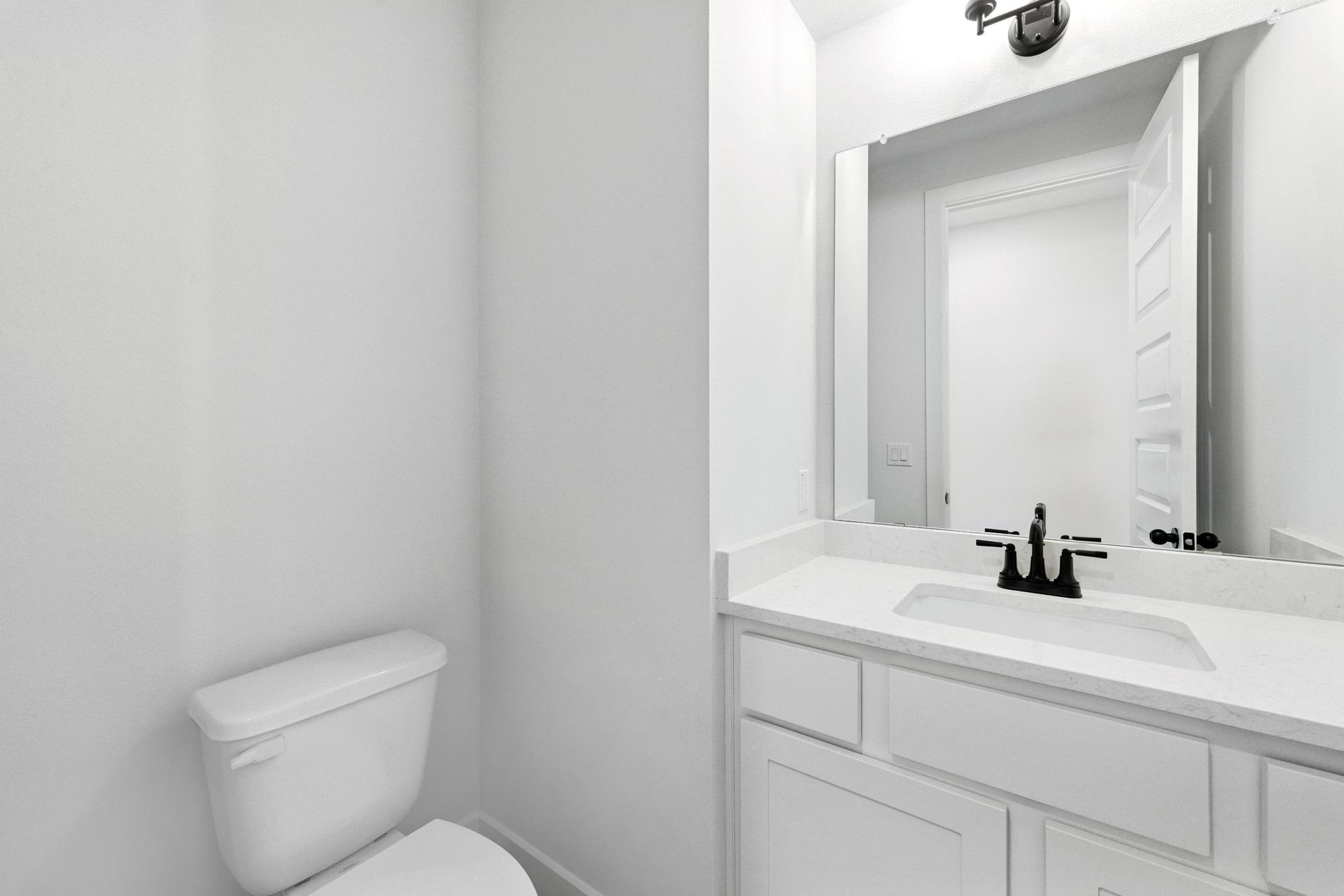 100 Cloverton Cres, Hutto, TX 78634