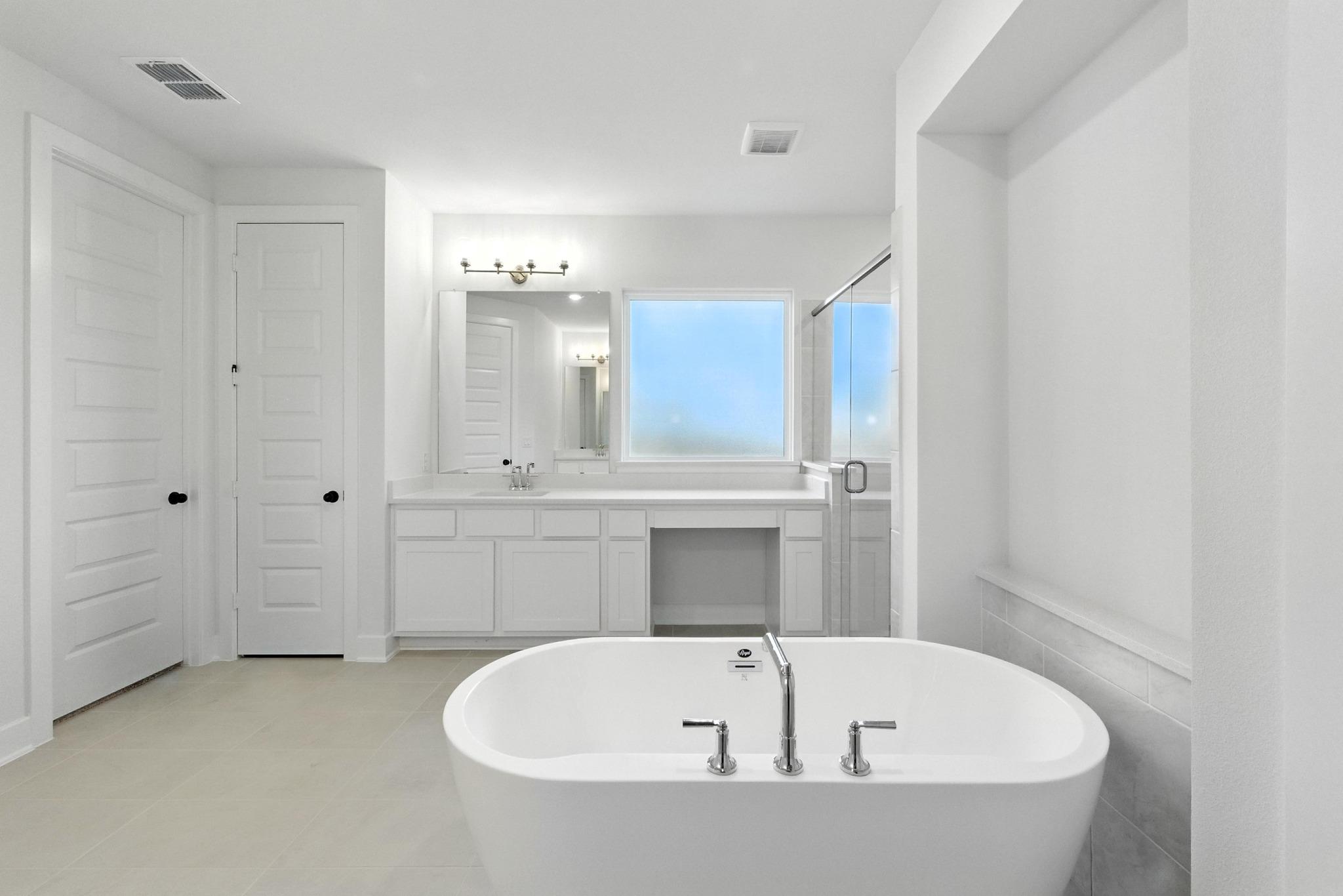 100 Cloverton Cres, Hutto, TX 78634