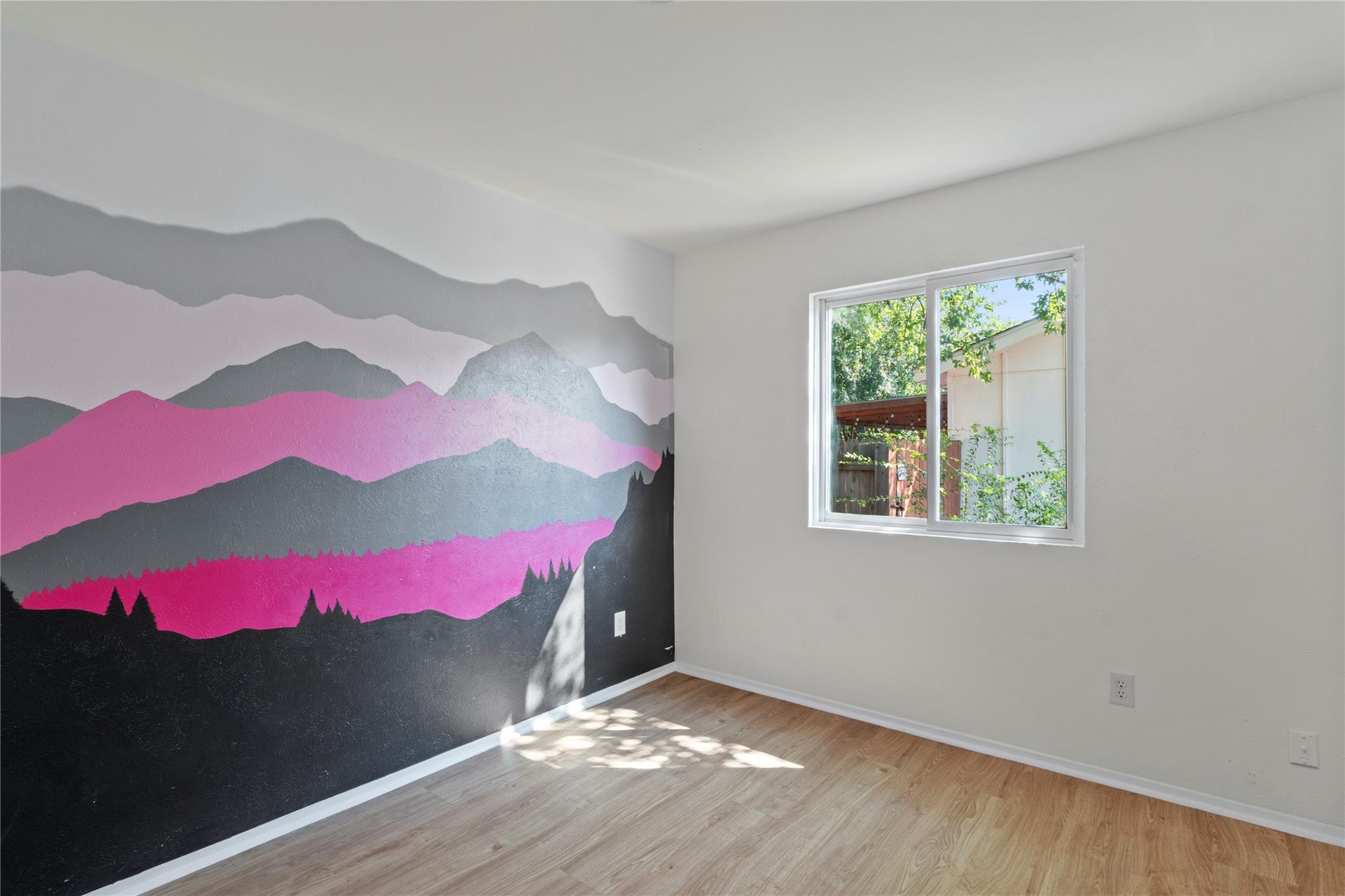 310 Barrhall Dr, Round Rock, TX 78664