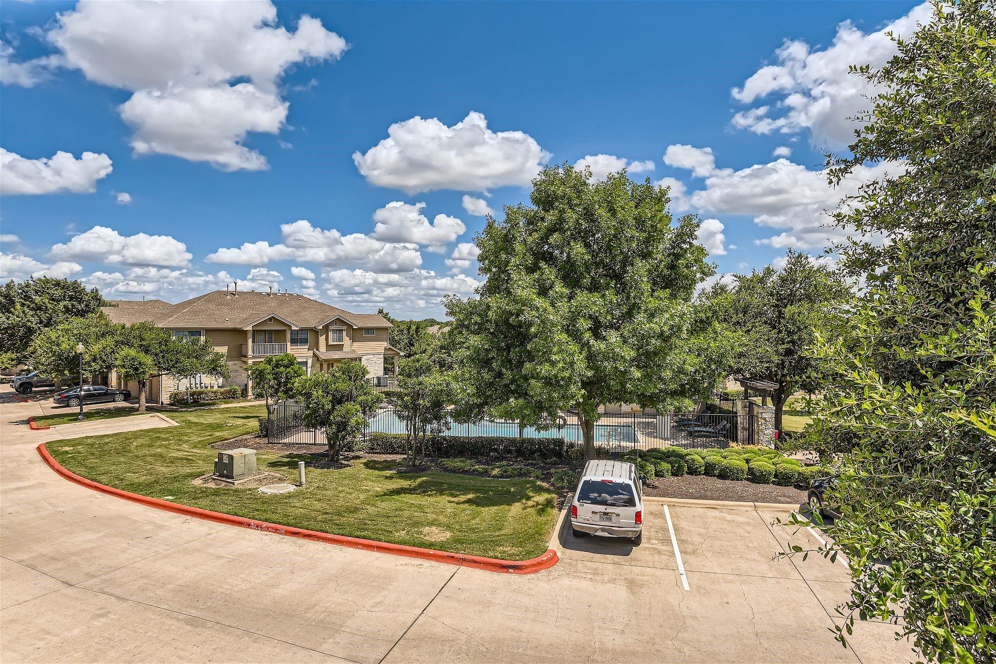 9201 Brodie Ln # 201, Austin, TX 78748