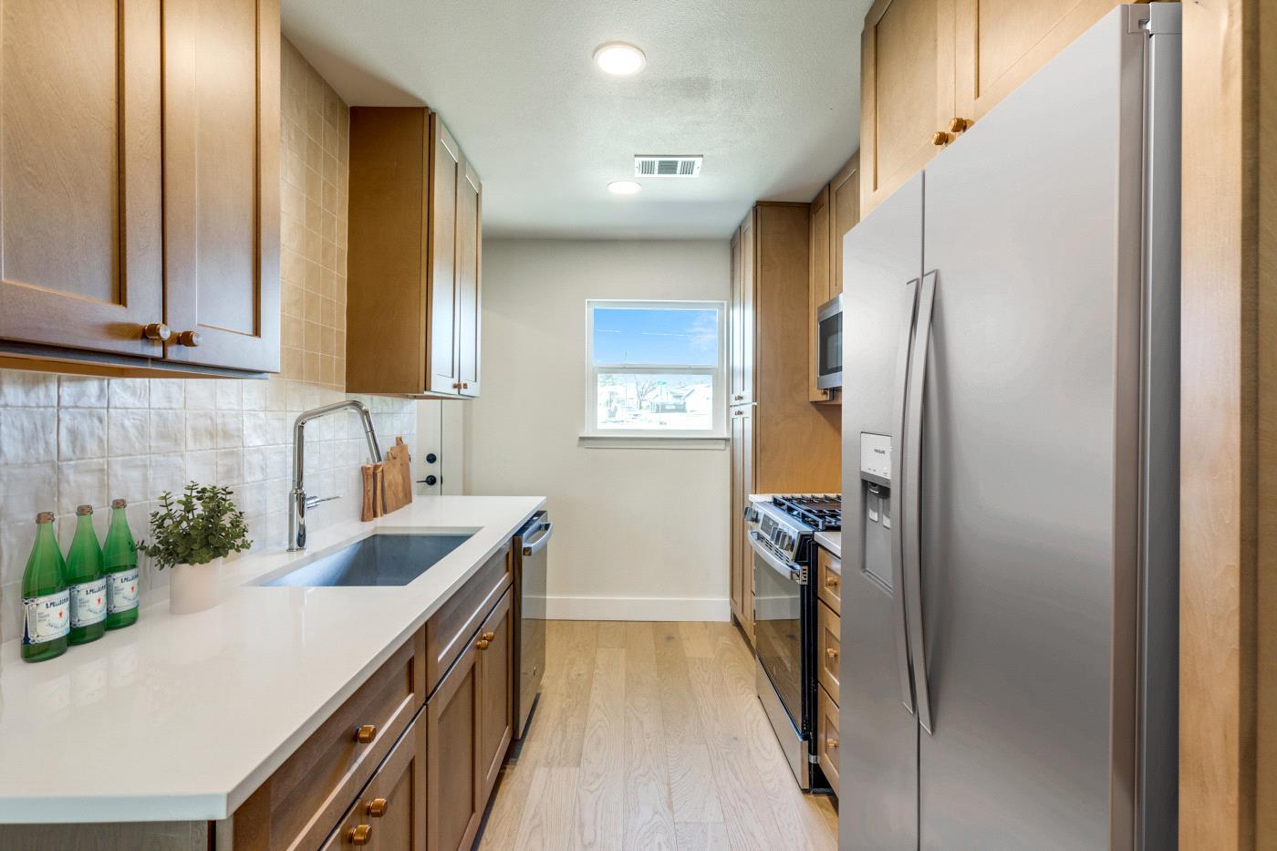 6401 Cooper Ln, Austin, TX 78745