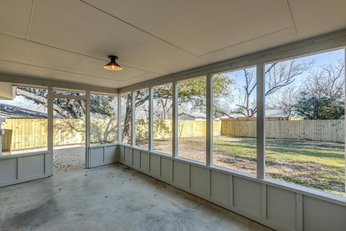 6401 Cooper Ln, Austin, TX 78745