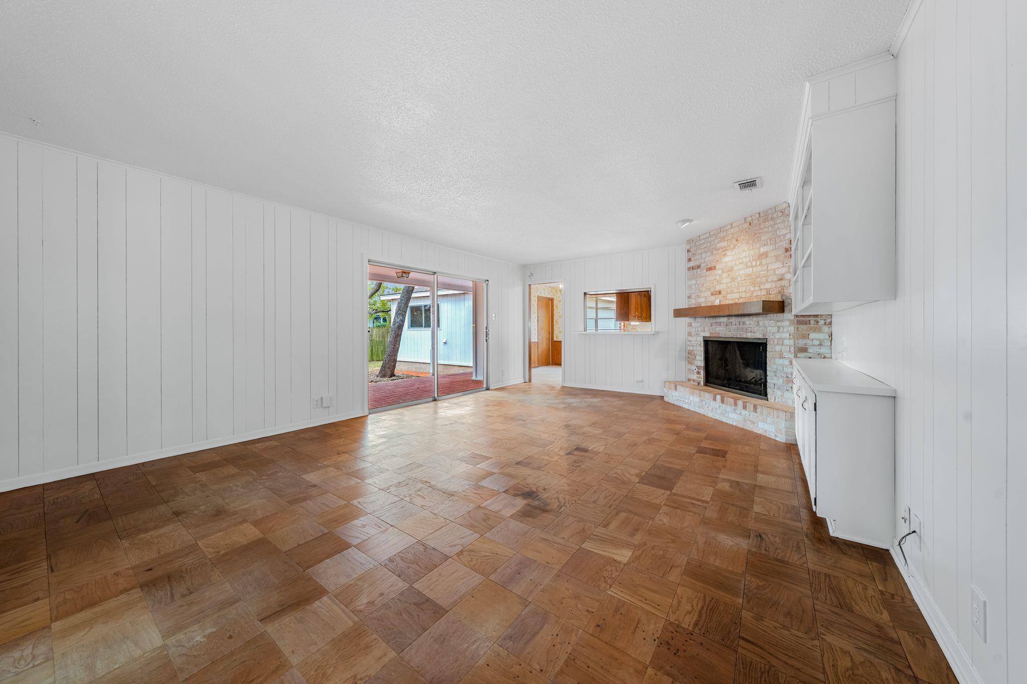 8717 Tallwood Dr, Austin, TX 78759