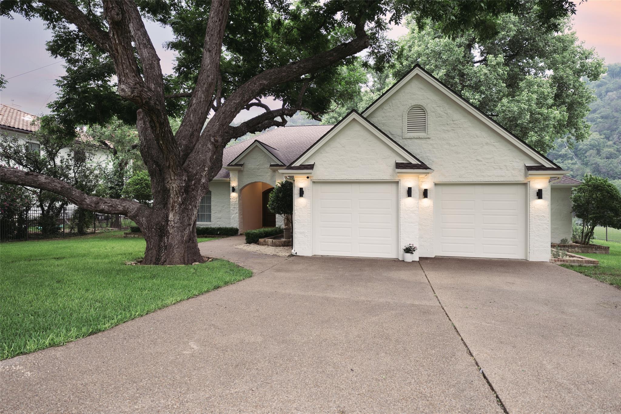 2301 Manana St, Austin, TX 78730
