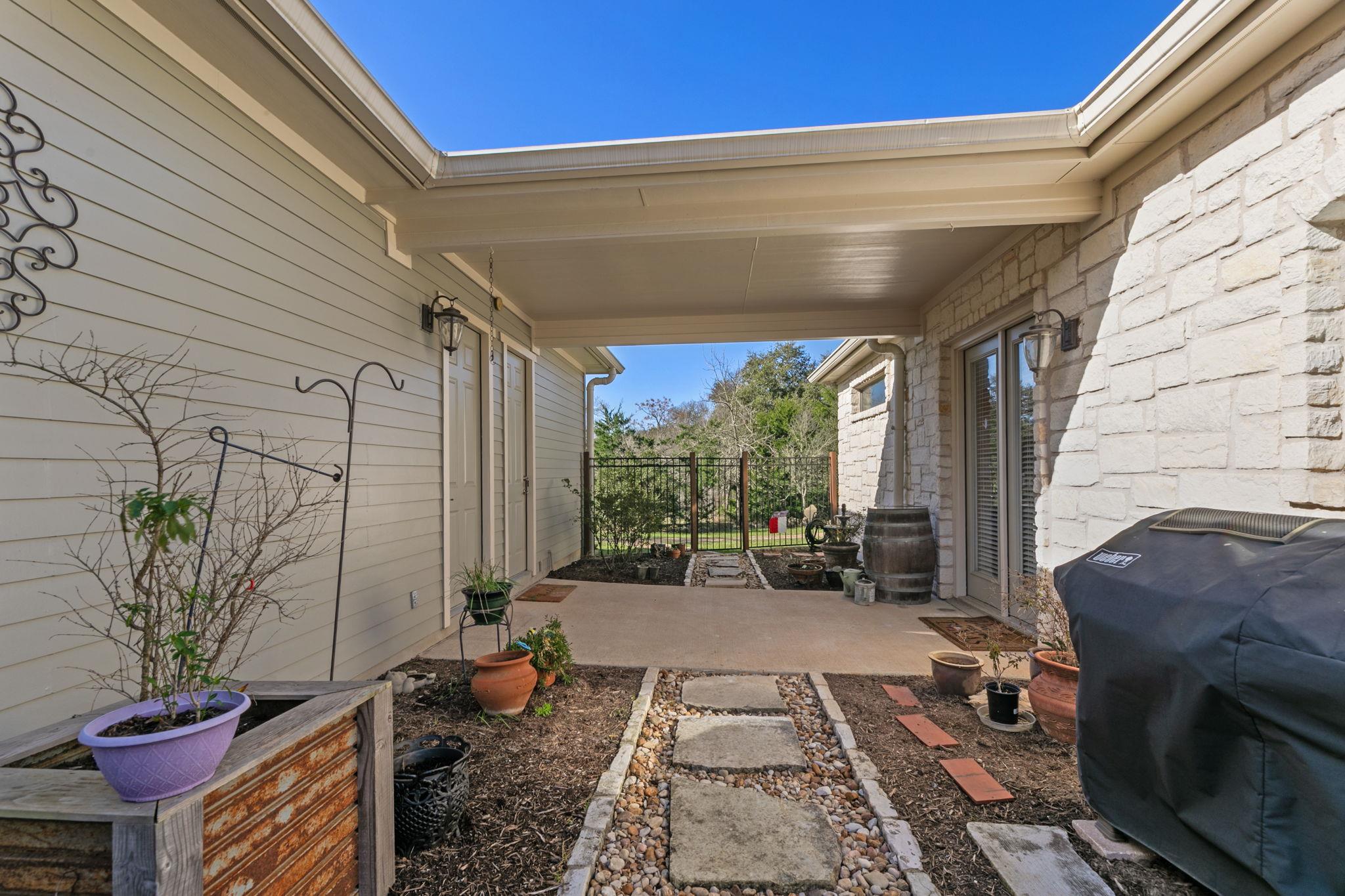 9300 N Madrone Trl, Austin, TX 78737