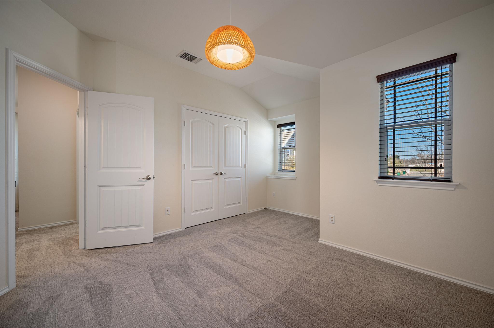 404 Buttercup Creek Blvd # 10, Cedar Park, TX 78613