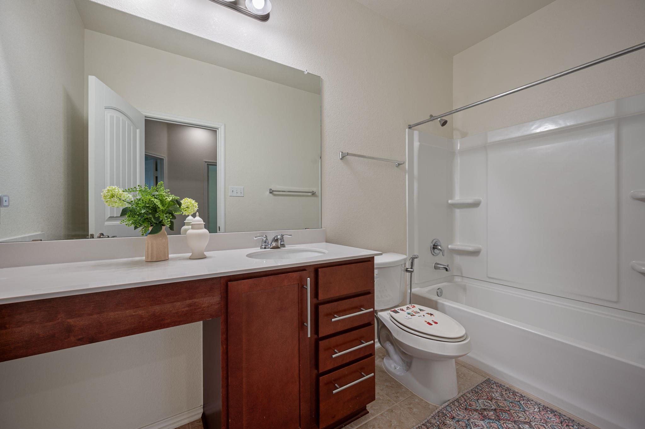 404 Buttercup Creek Blvd # 10, Cedar Park, TX 78613