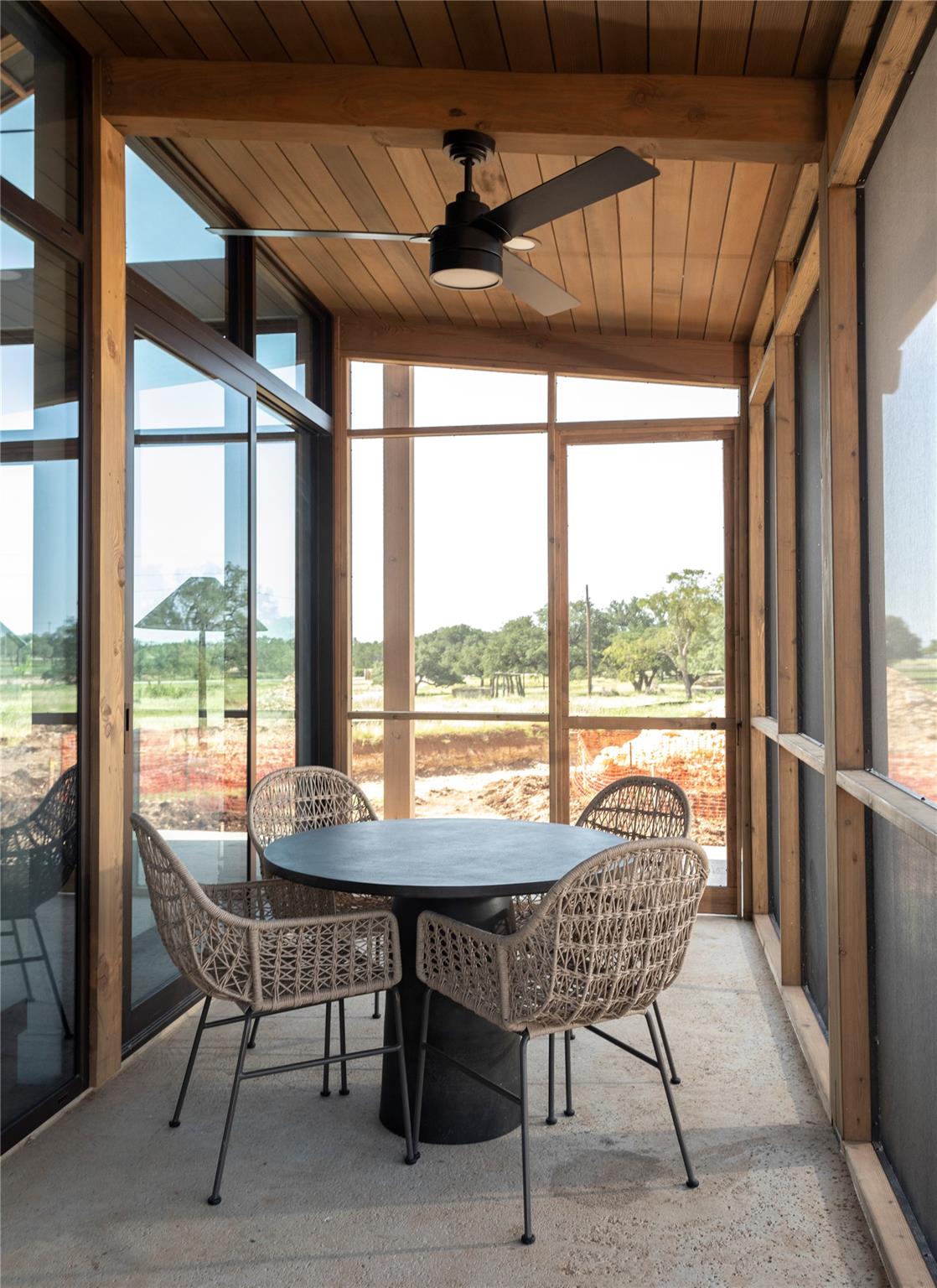 9361 W Us Highway 290 # 3, Hye, TX 78635