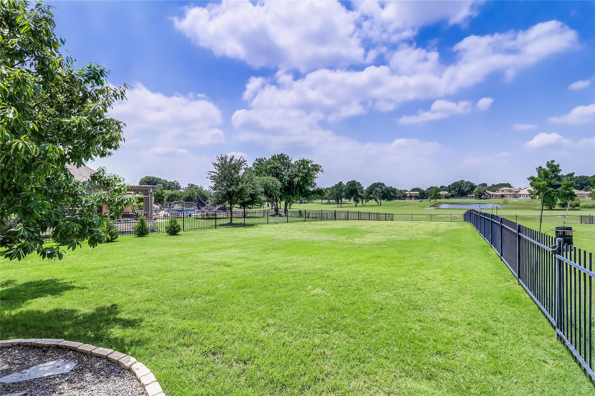 31428 Kingsway Rd, Georgetown, TX 78628