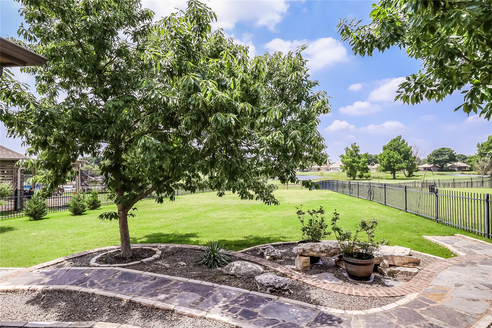 31428 Kingsway Rd, Georgetown, TX 78628