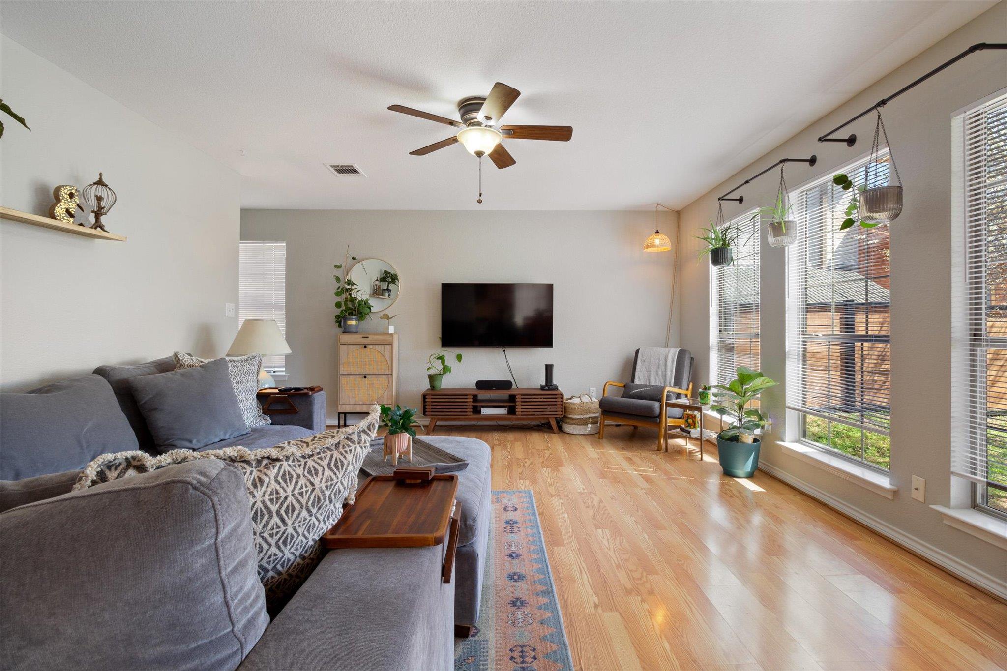 1809 Pearce Court Ct, San Marcos, TX 78666