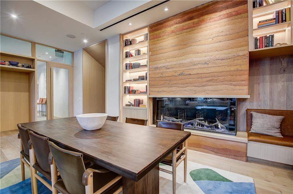 48 East Ave # 2703, Austin, TX 78701
