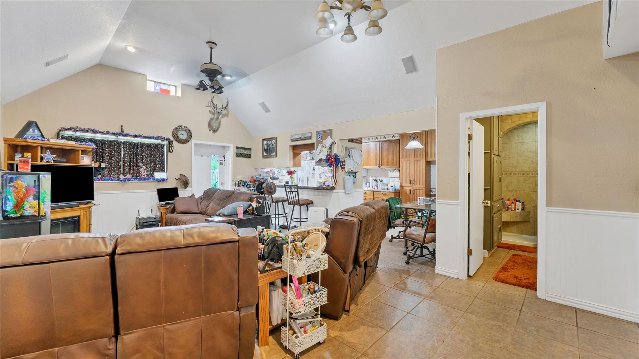 4945 N State Highway 123, Seguin, TX 78155