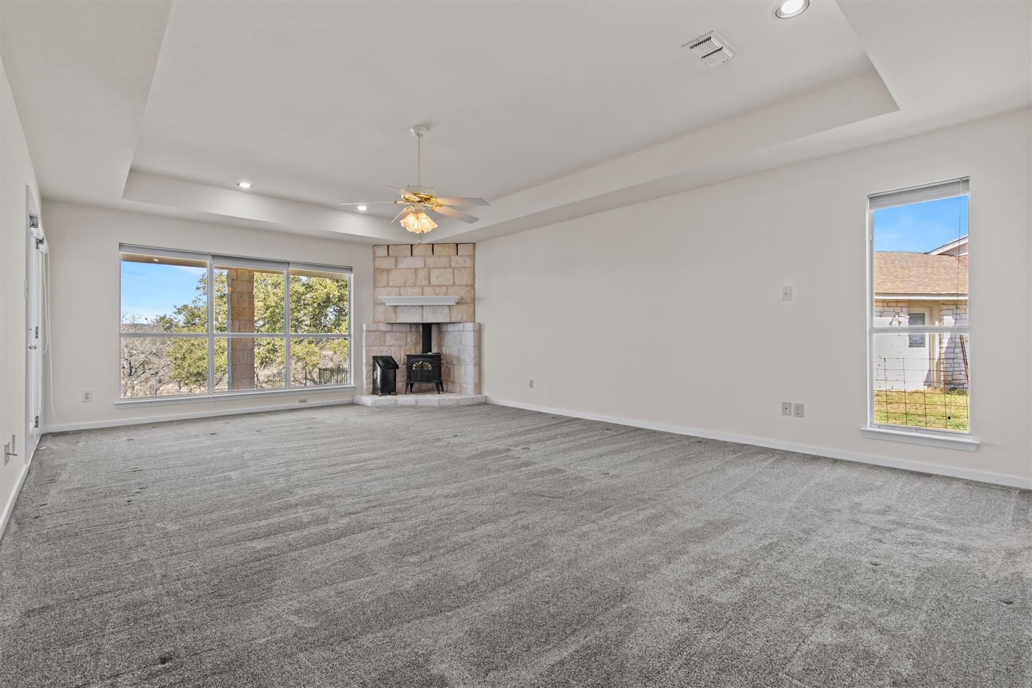 25048 River Rd, Spicewood, TX 78669