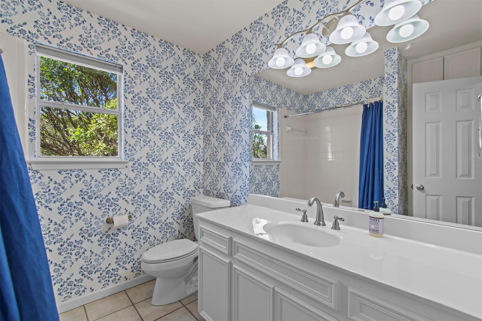 25048 River Rd, Spicewood, TX 78669