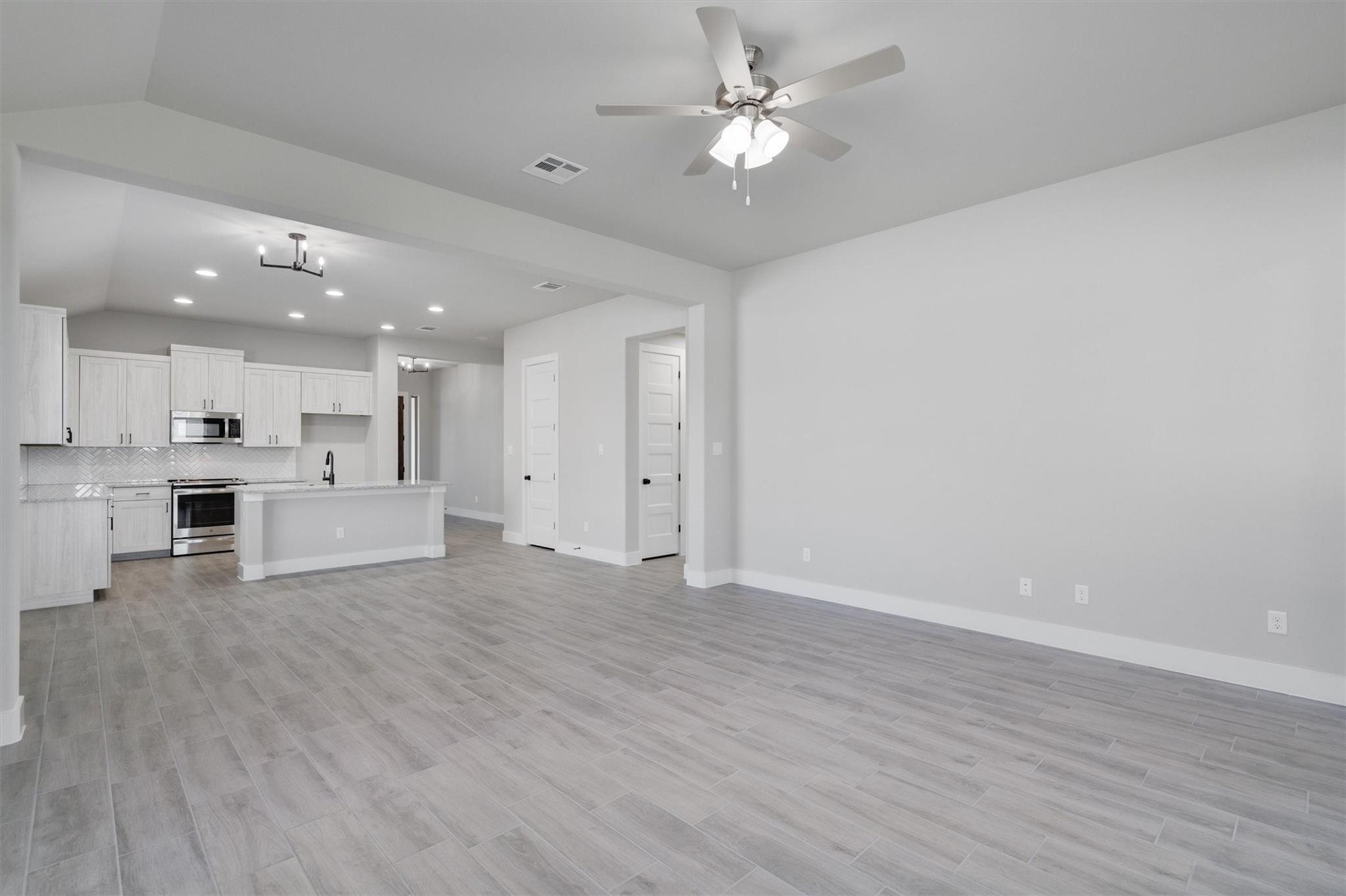 224 Scenic Hills Cir, Georgetown, TX 78628