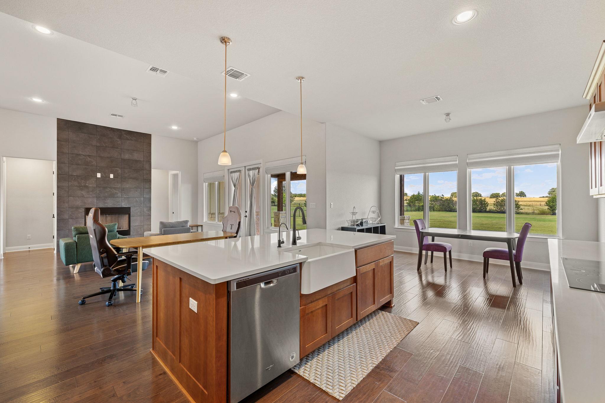 804 Umbrella Sky, Liberty Hill, TX 78642