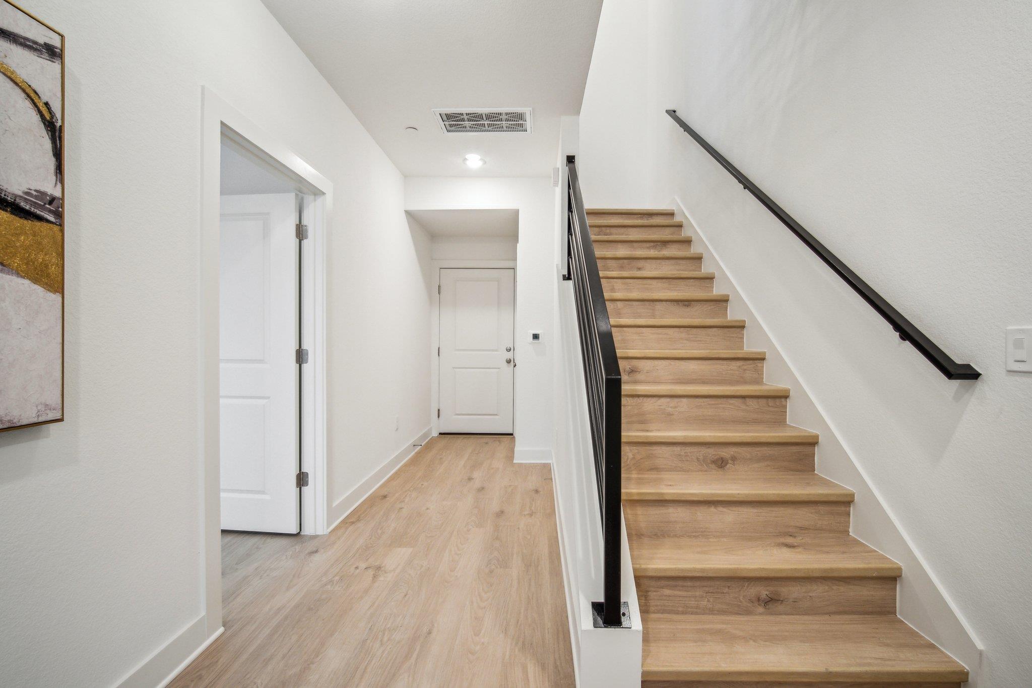200 W 56th St # 7103, Austin, TX 78751
