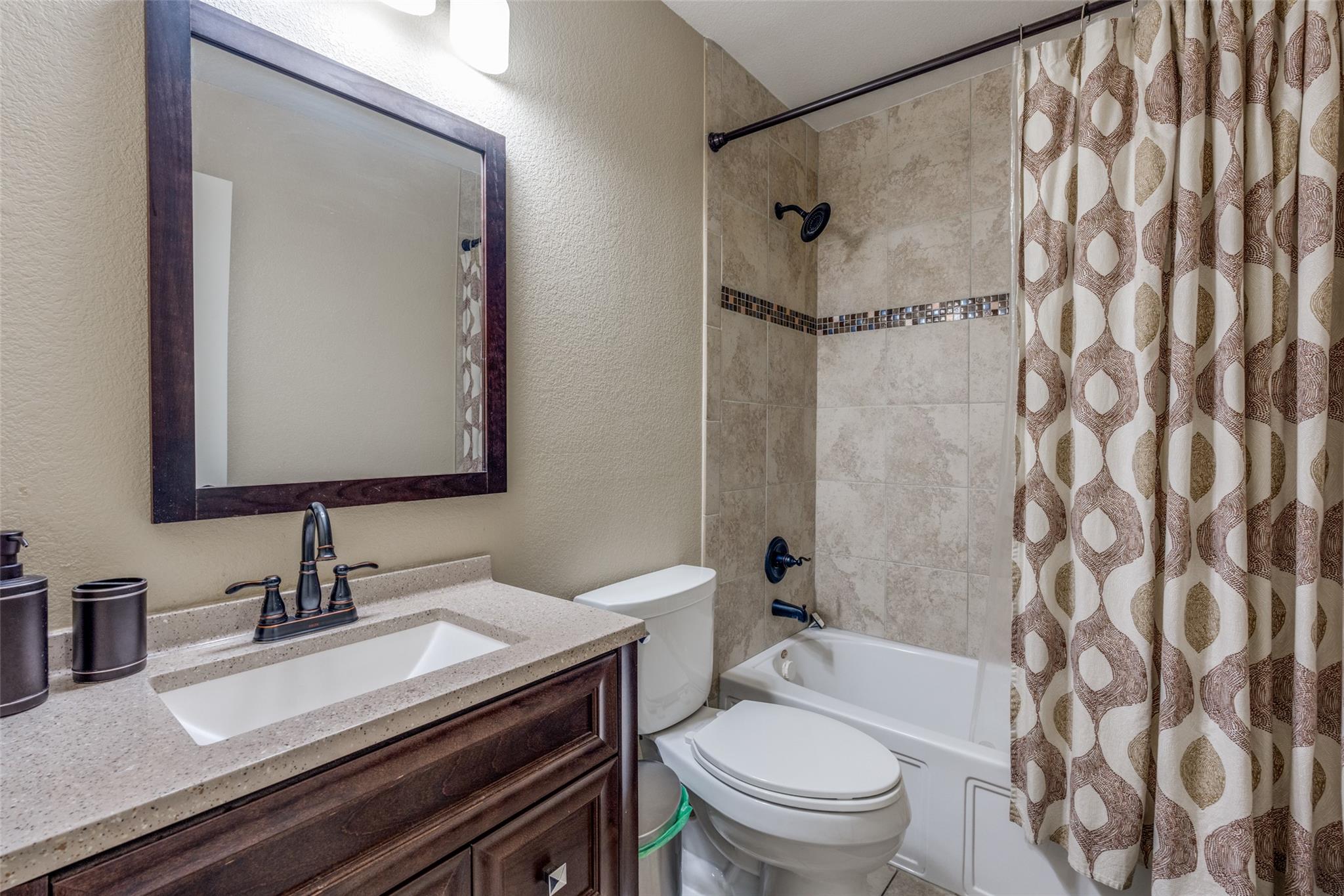 323 Woodbrook Trl, Buda, TX 78610
