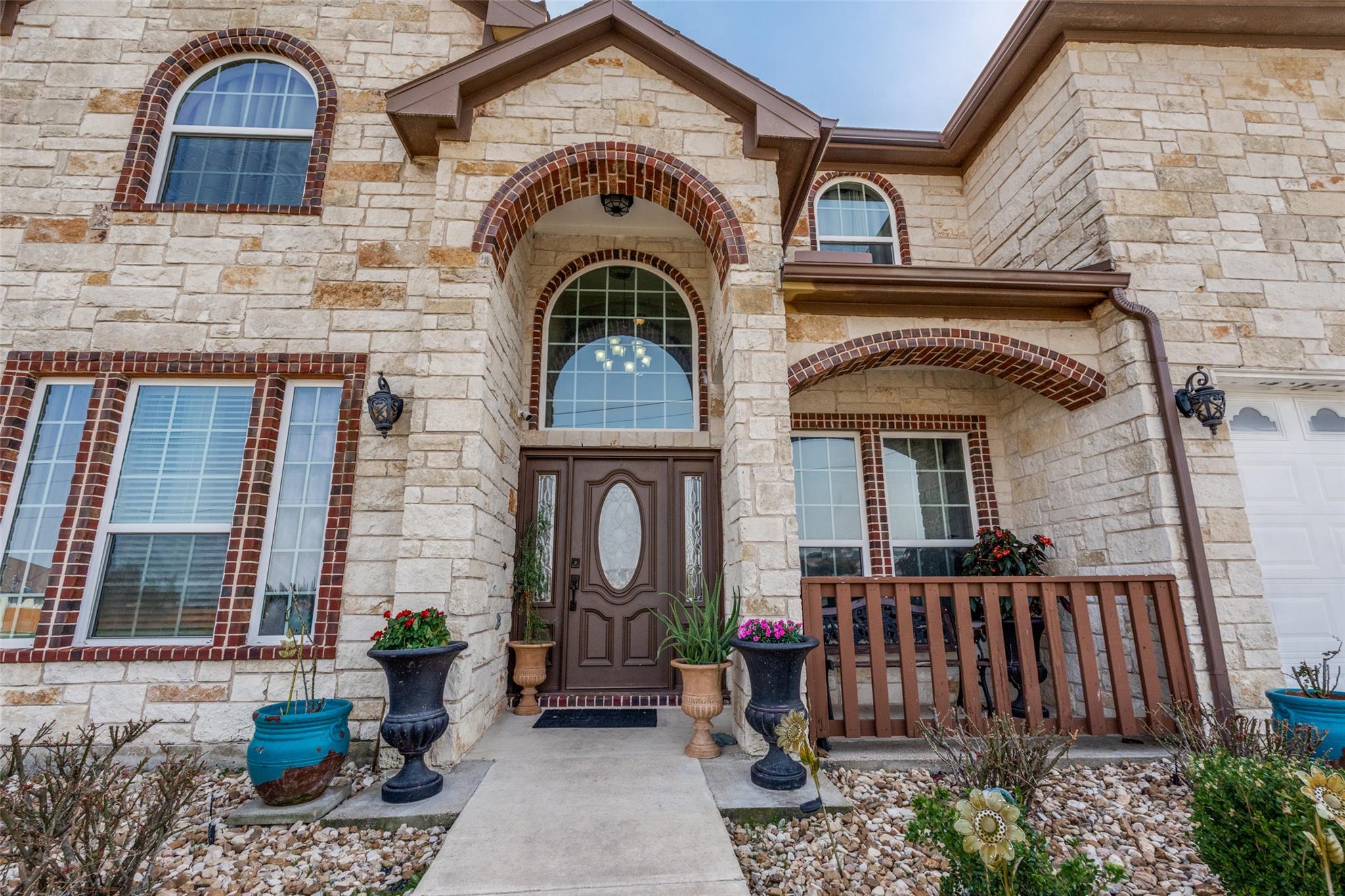 323 Woodbrook Trl, Buda, TX 78610