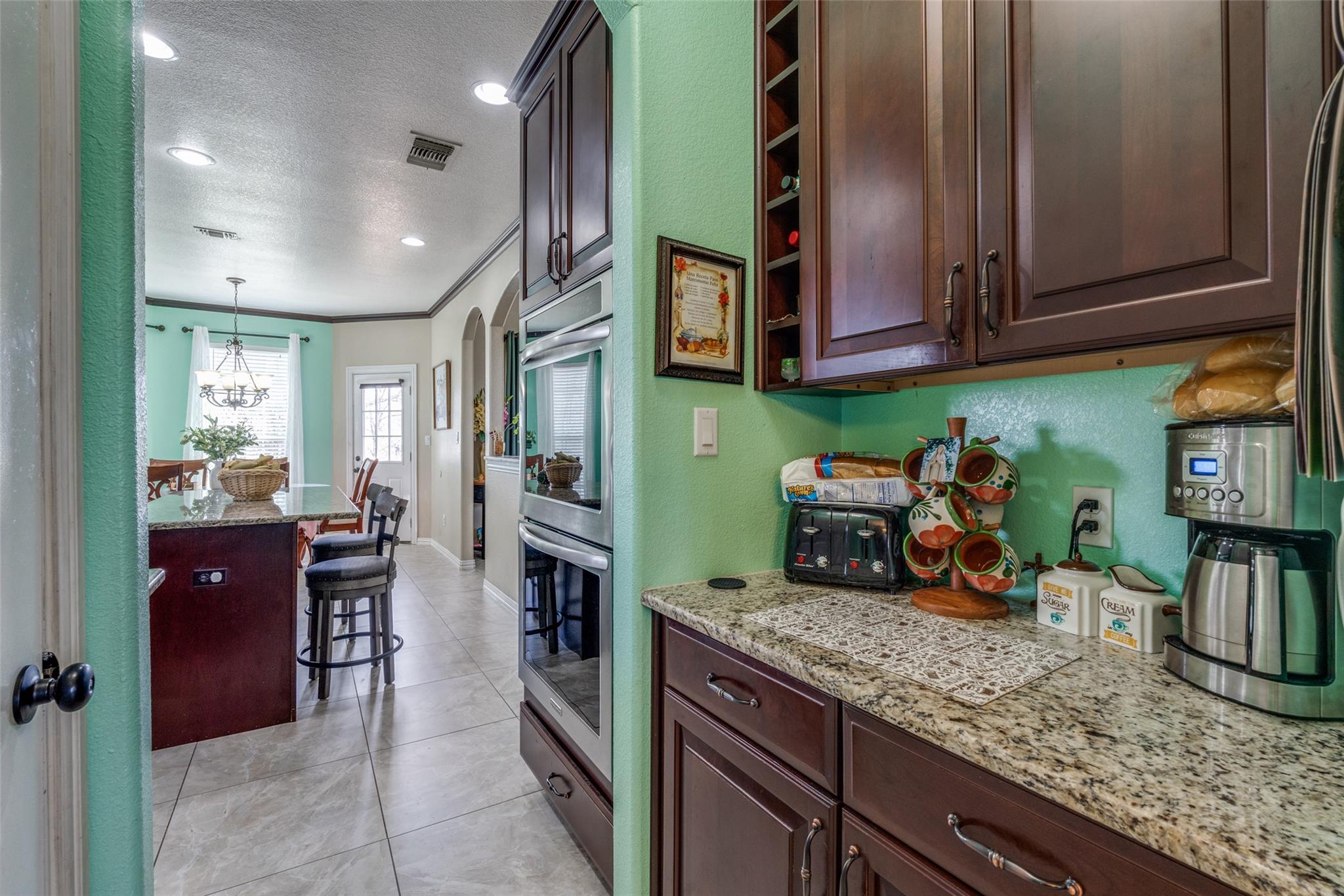323 Woodbrook Trl, Buda, TX 78610