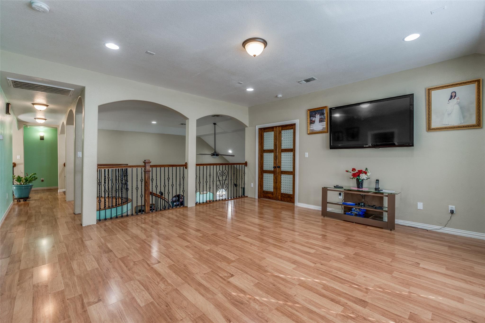 323 Woodbrook Trl, Buda, TX 78610