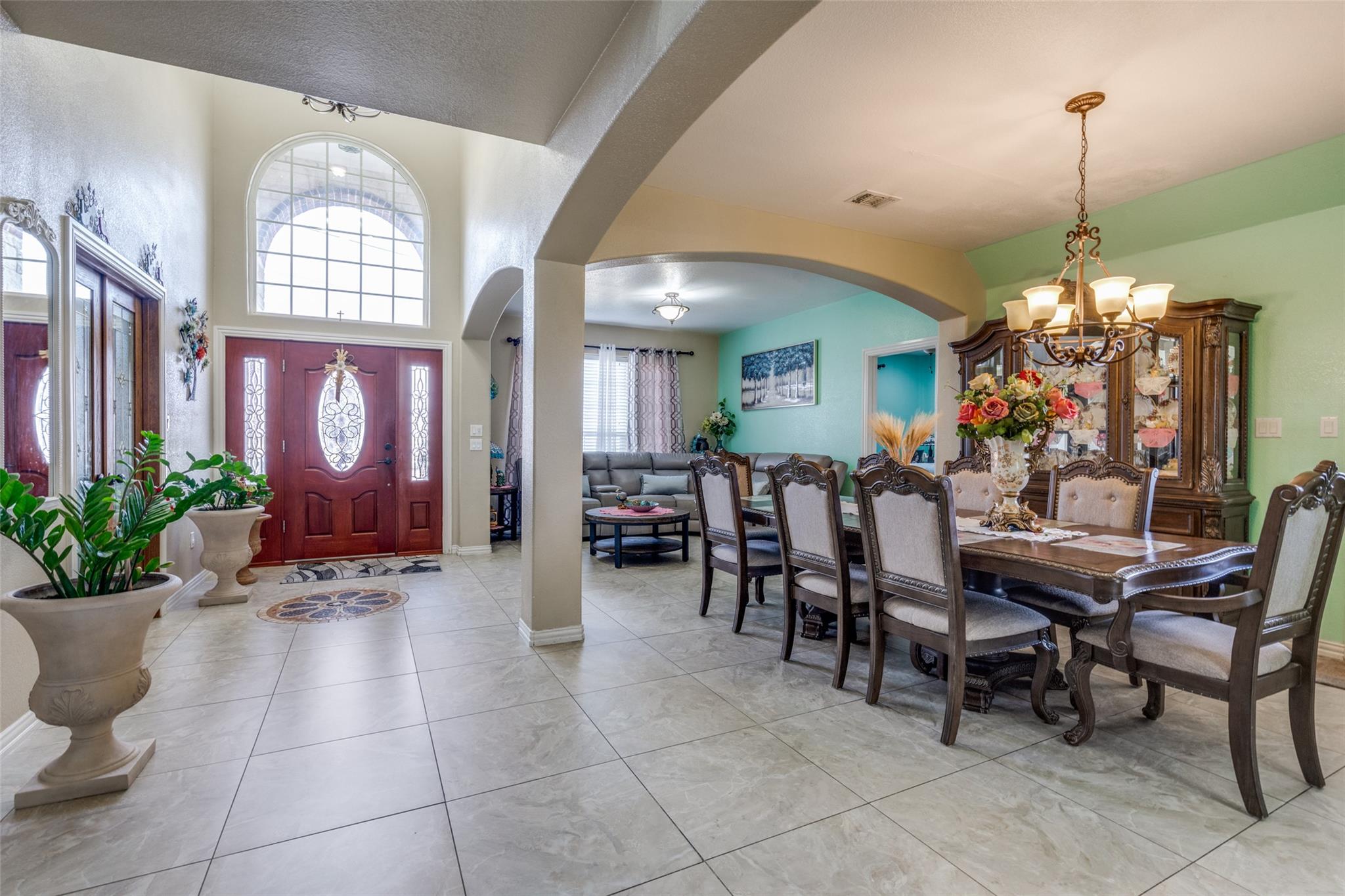 323 Woodbrook Trl, Buda, TX 78610