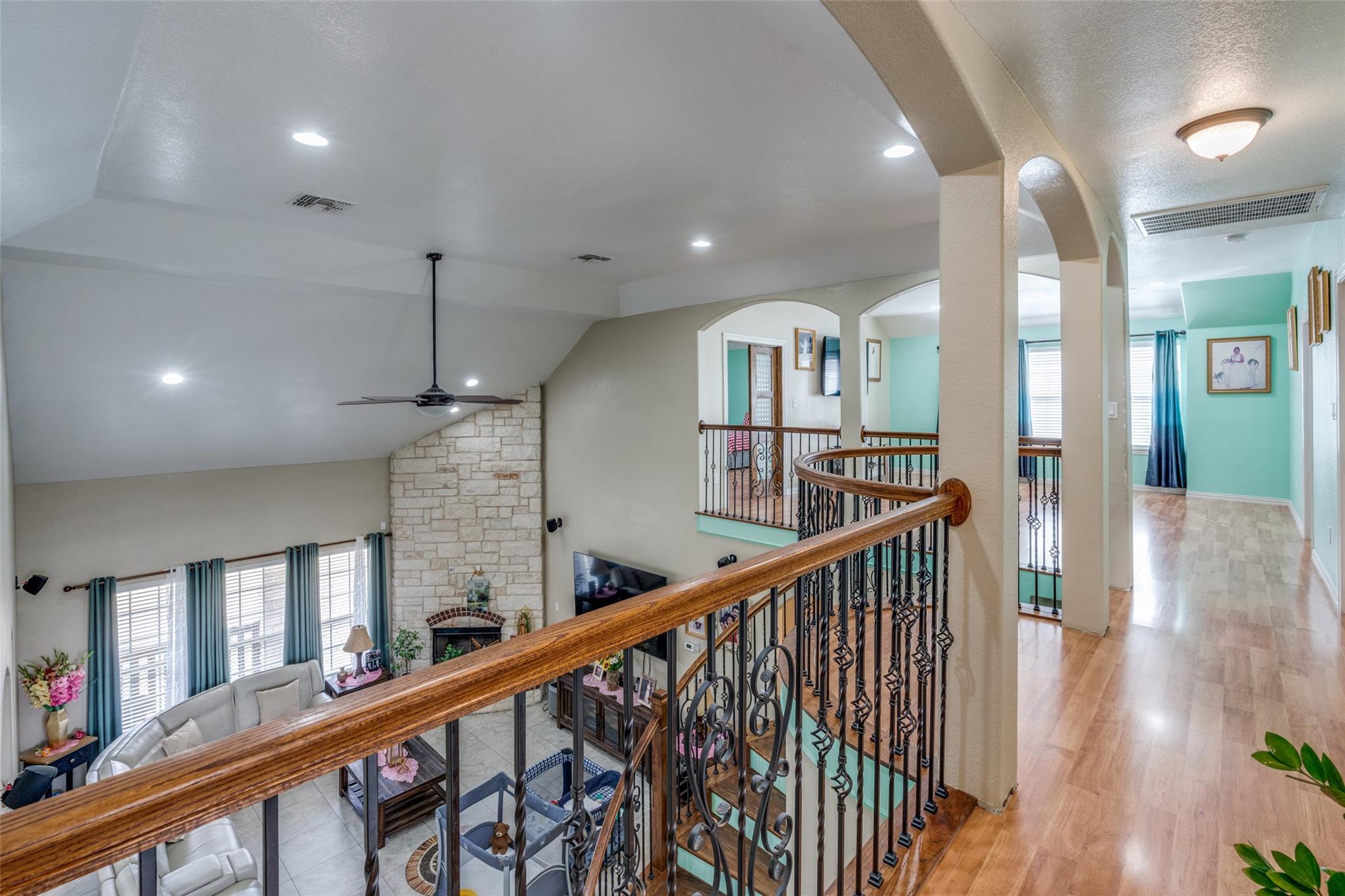 323 Woodbrook Trl, Buda, TX 78610