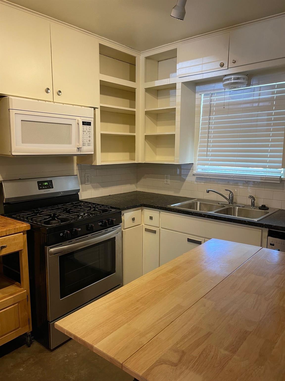 4708 Red River St, Austin, TX 78751