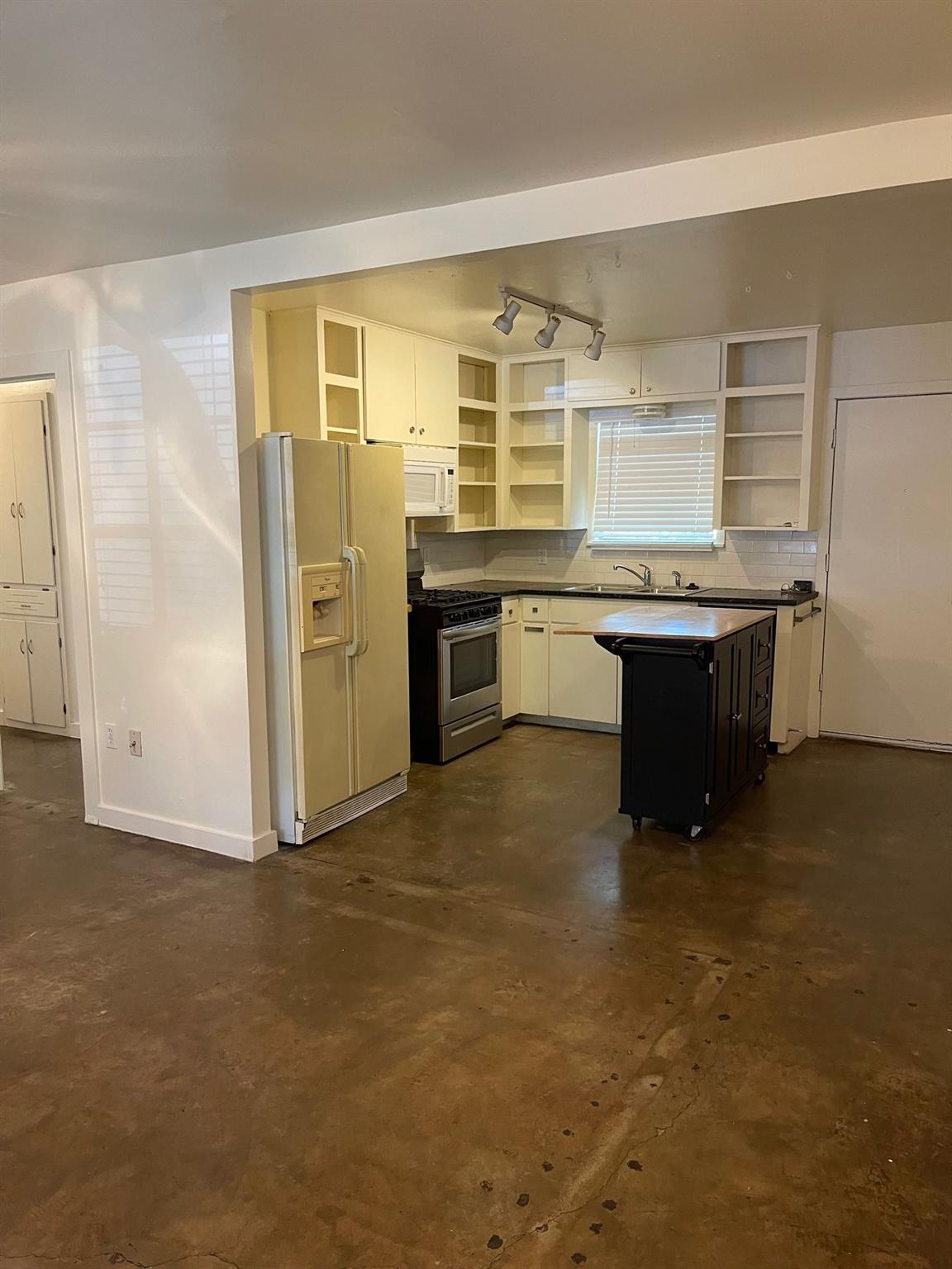 4708 Red River St, Austin, TX 78751