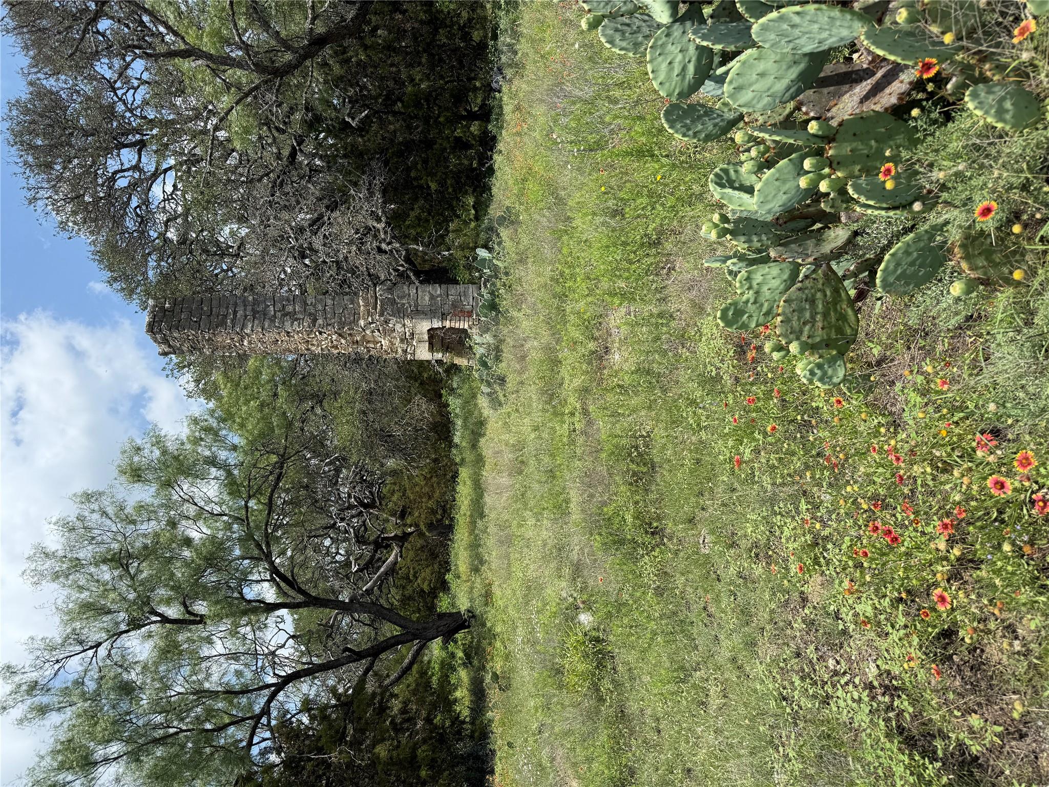 70 Mourning Dove Ln, Lampasas, TX 76550