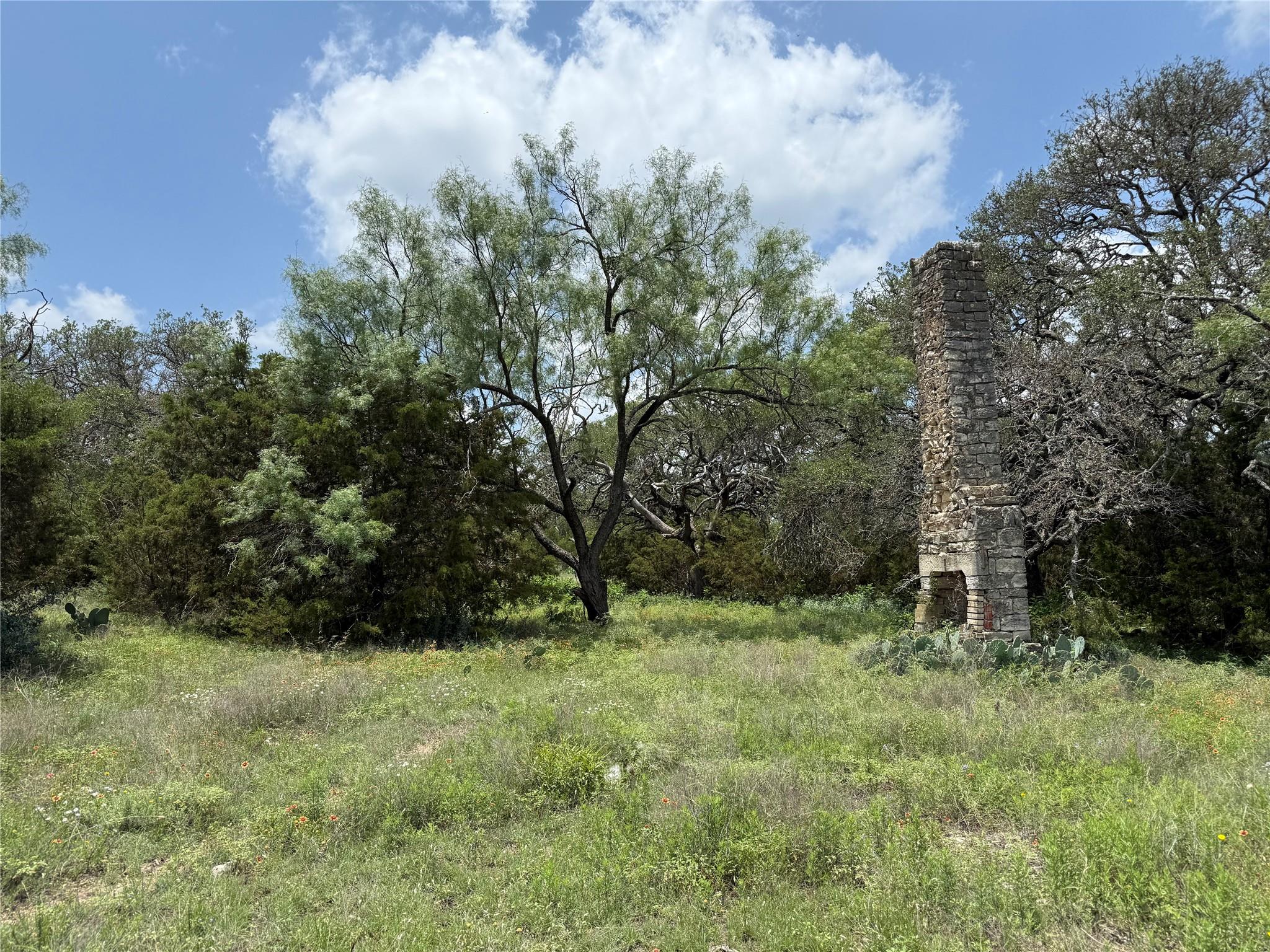 70 Mourning Dove Ln, Lampasas, TX 76550