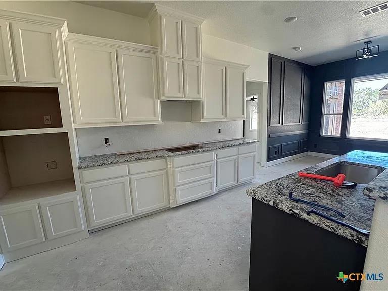 3025 Millhouse Rd, Copperas Cove, TX 76522