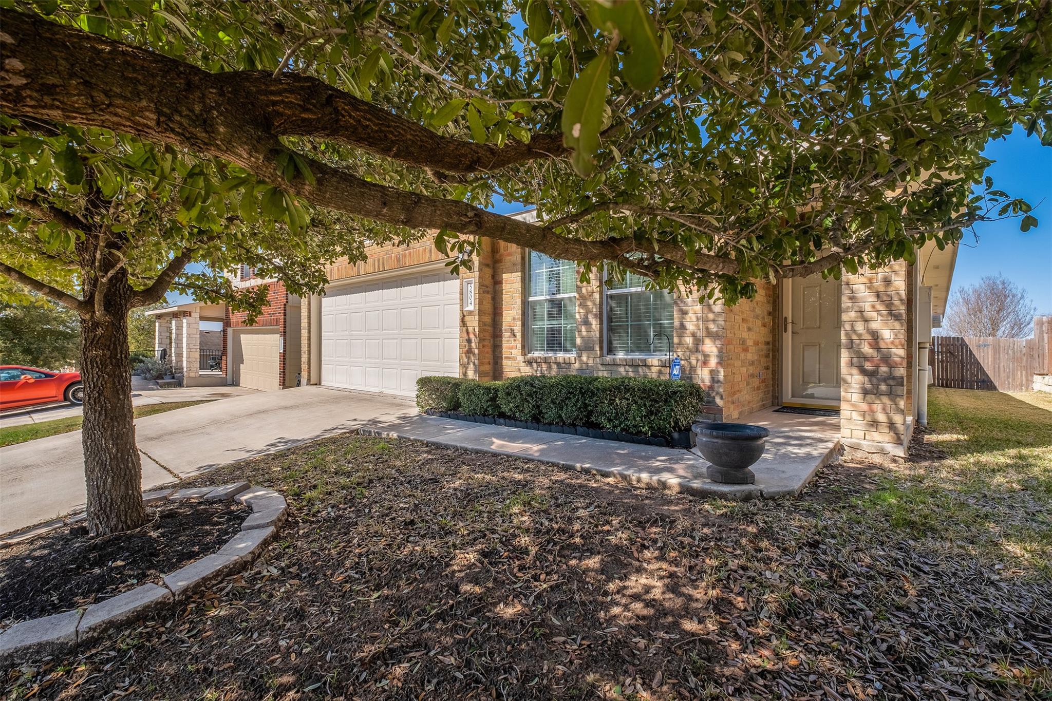 5804 Nelson Oaks Dr, Austin, TX 78724