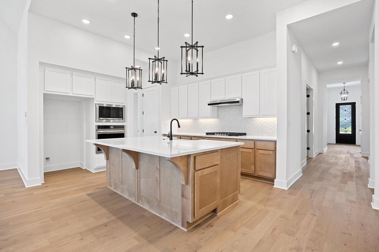 133 Cloverton Cres, Hutto, TX 78634