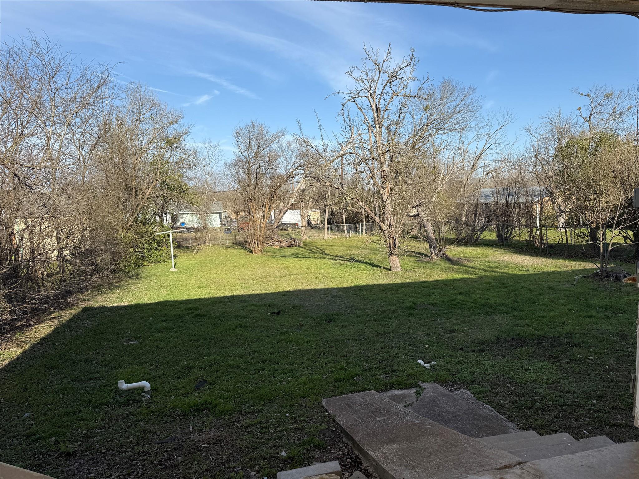 1804 Davis St, Taylor, TX 76574