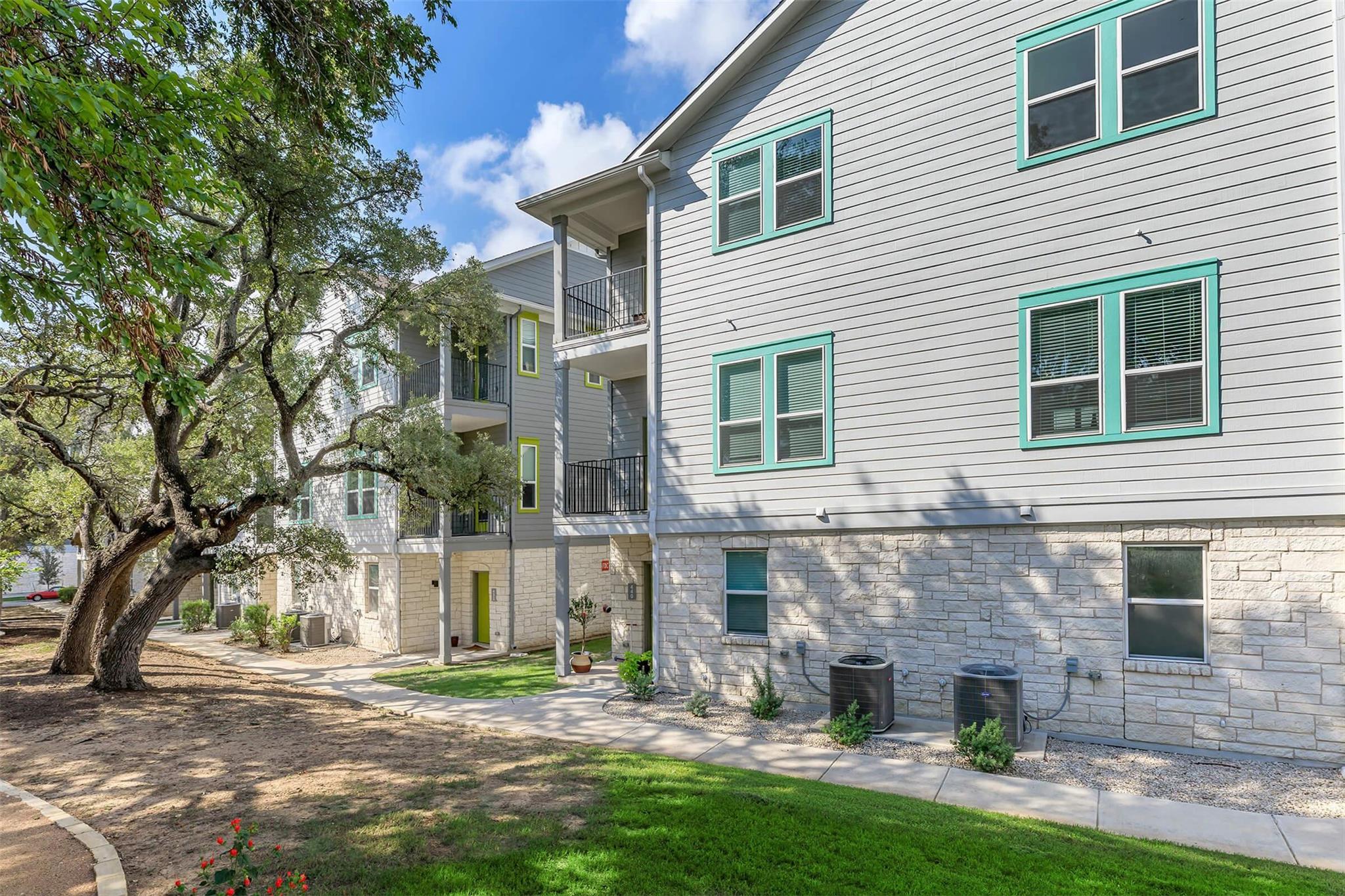428 leo Ln # TownHome, Leander, TX 78641