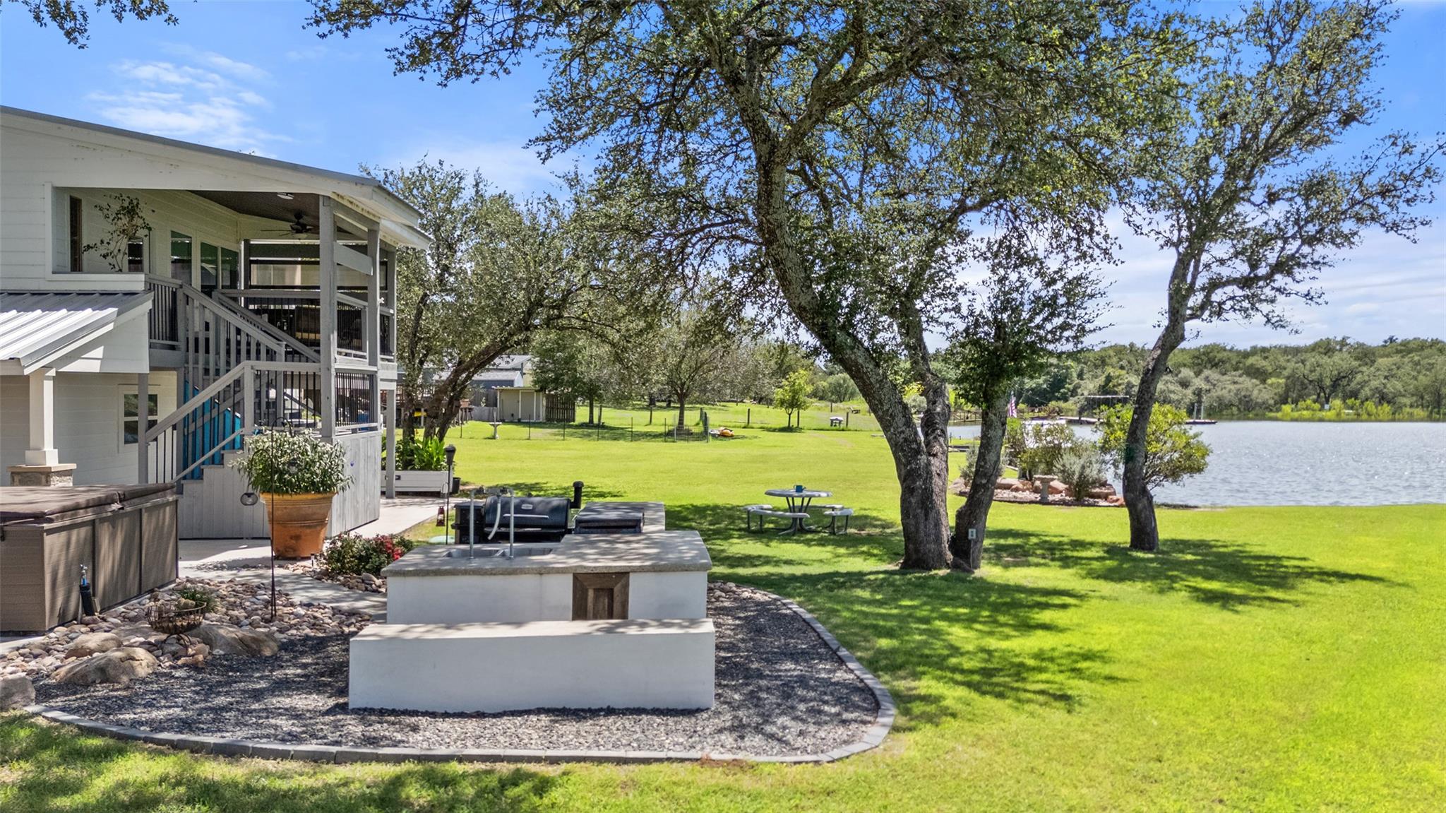 206 County Road 142, Burnet, TX 78611